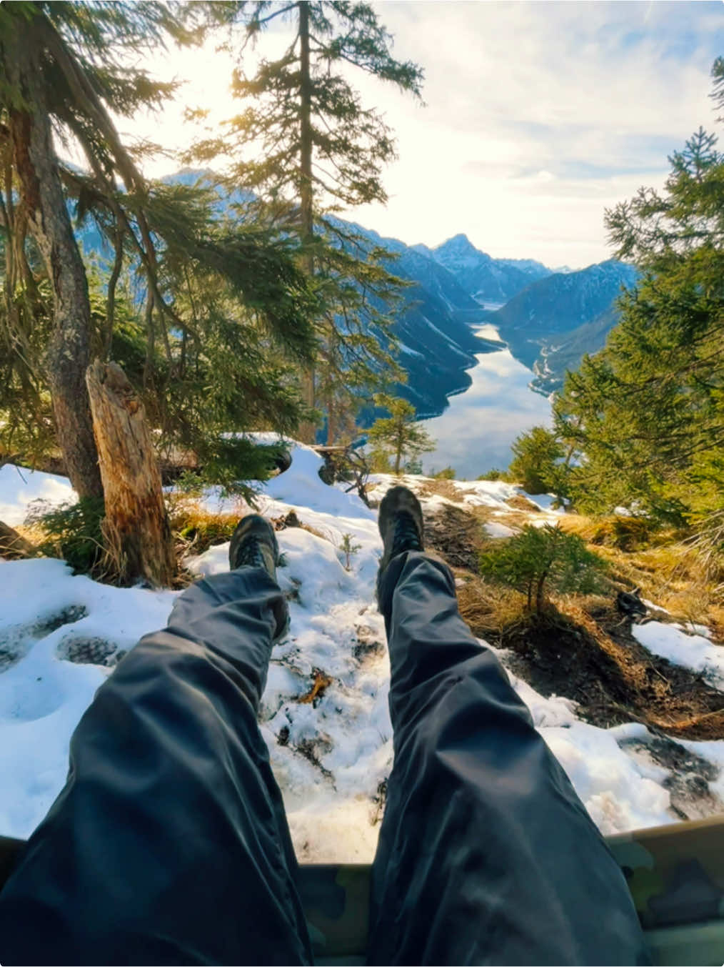 best relaxing place🏞️ #nature #real #dream #views #free #fyp #viral #sunset #summervibes #sonnenuntergang #Summer #warmersommer #hike #alps #mountains #scenery #mountain #explore #gorpcore #Hiking 