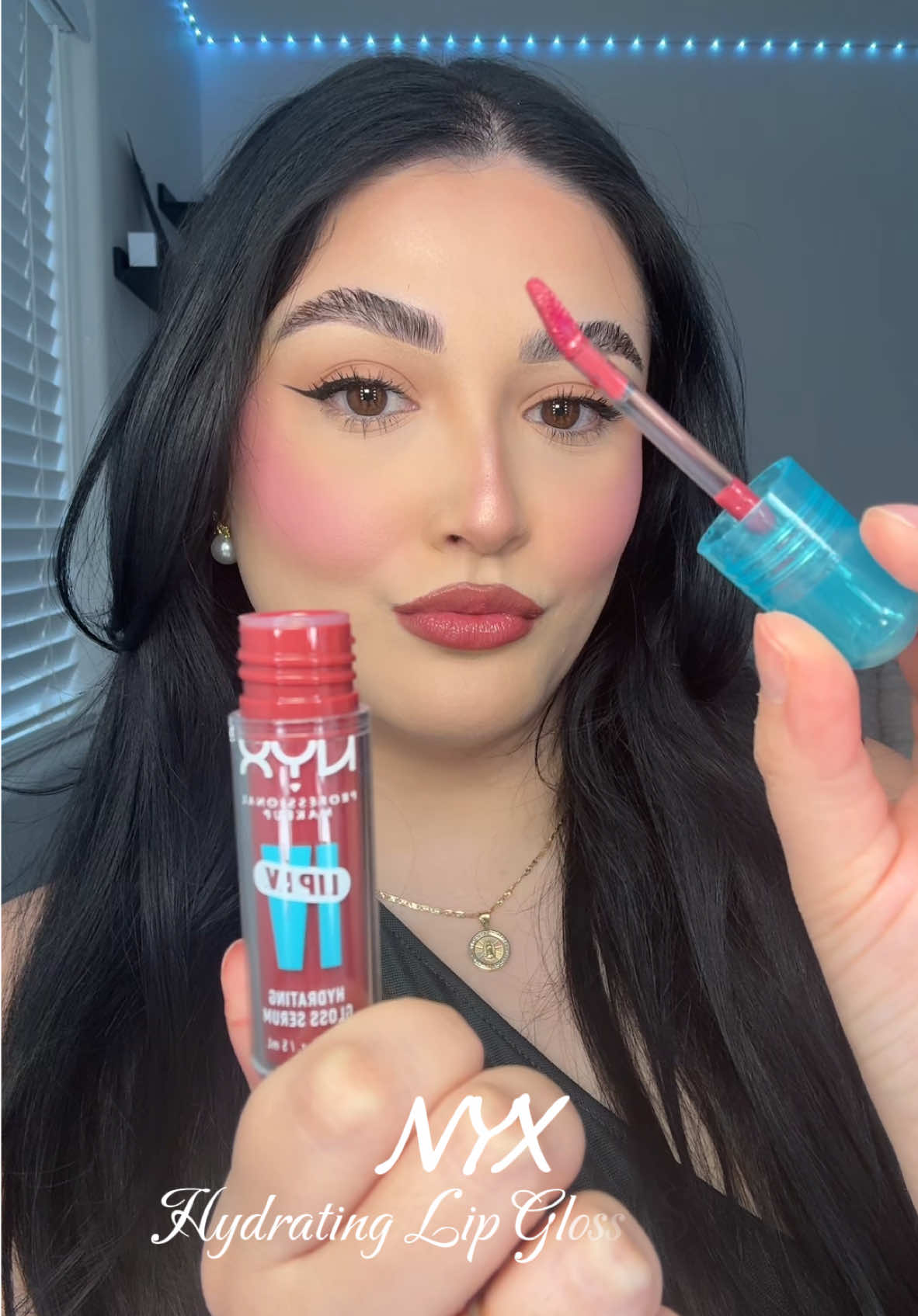 @NYX Professional Makeup Hydrating Lip Gloss Stain in shade Blush Rush 🫦 #makeup #maquillaje #grwm #grwmmakeup #contenido #makeuphacks #fyp #fypシ゚viral #lipstain #nyxcosmetics #lips #lipstick #gloss #latinastiktok #latinacreator 