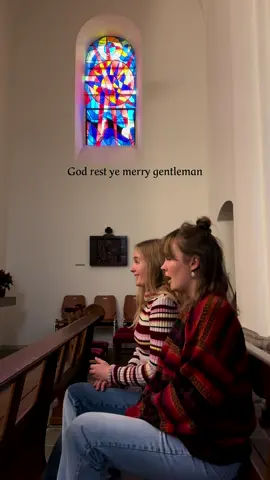We’ve had @The Milk Carton Kids ’ new Christmas album on repeat! What great harmonies🎶 Wishing you all happy holidays💫 Xxx  #christmassong #naturalreverb #lyrics_songs 
