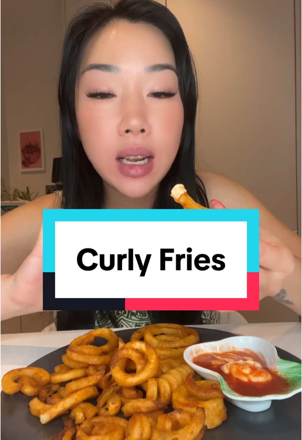 Today’s Dinner Mukbang -Curly Wurly Crazy 😁 #eatwithgg #ggflavour #mukbang #eatwithme #crunchyfood #FoodTok 