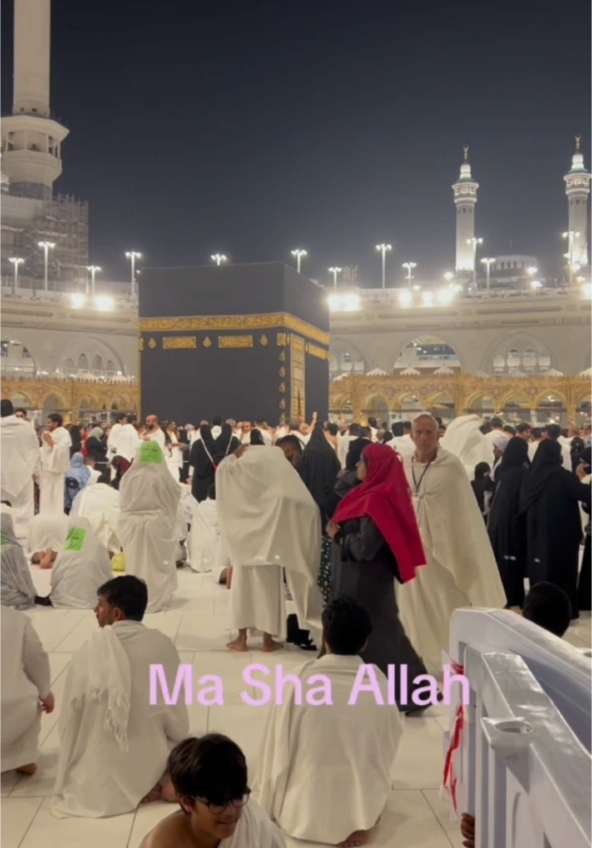 #for #foryou #saudiarabia #allah #allahuakbar #❤️❤️ #❤️❤️❤️ #trending #khanakaba #makkah #fypシtiktok #foryoupage #fypシ #umrah #official #safamarwa #people #masjidnabawi #madina #flight #travel #people #takeaway 