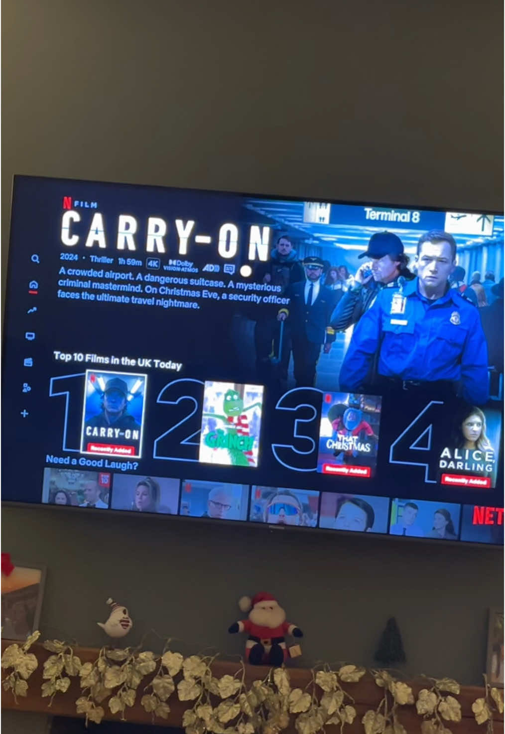 I was hooked the whole film 👏🏼😮‍💨  #netflixseries #carryon #movie #thriller #filmtok #fyp #numberone 