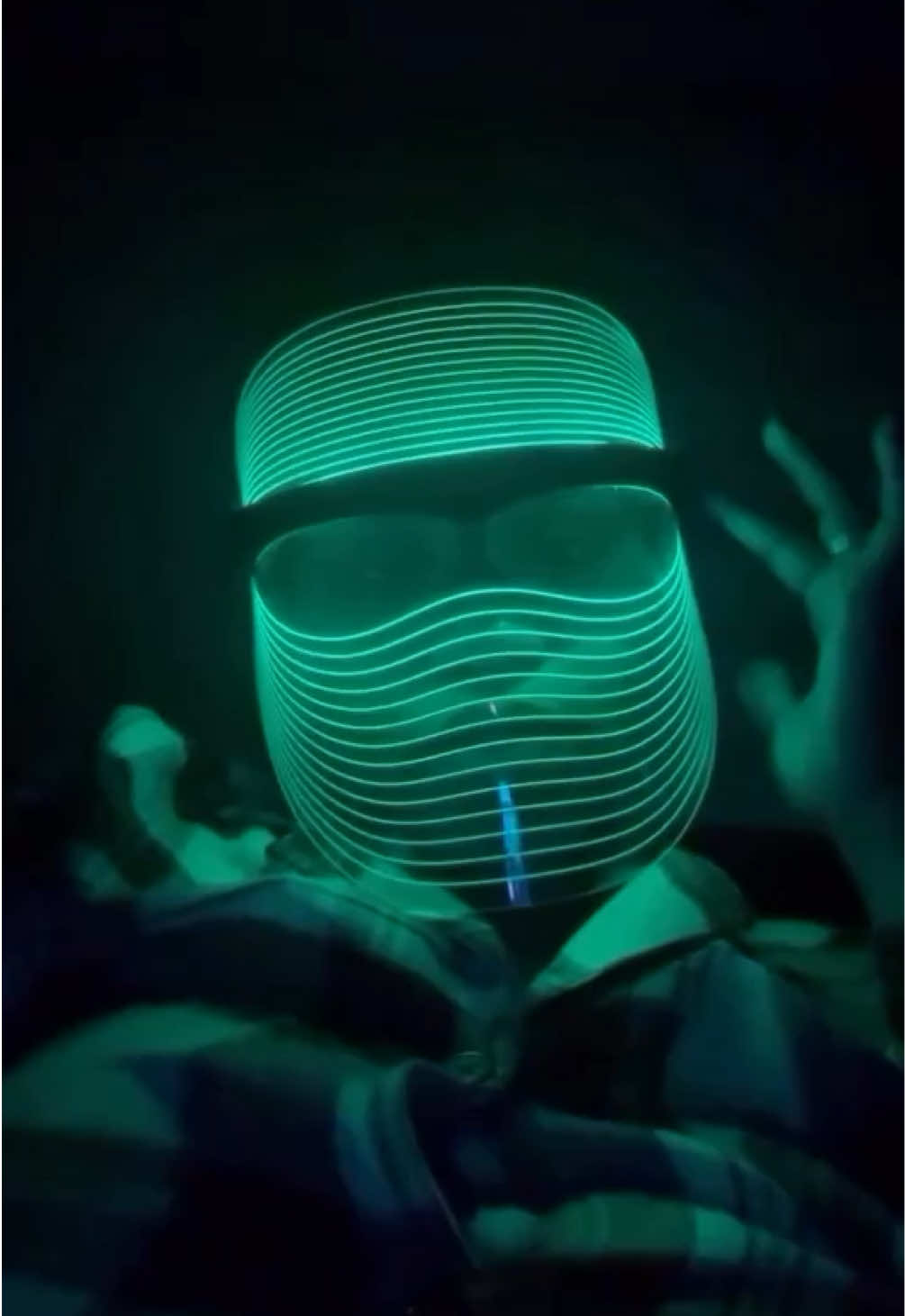 Glow like a GLO-getter! ✨ @catrisha.d is radiating confidence and beauty with our 7 Color LED Beauty Mask. 🌈 Transform your skincare routine and unlock your skin’s full potential. #GLO24K #LuxuryBeauty #Beauty #Skincare #LEDBeauty #LEDTherapy #GlowingSkin #fyp