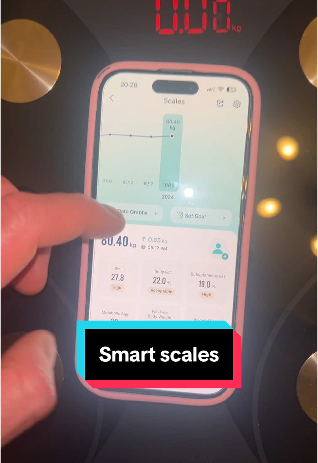 Replying to @Cameron996 thanks for telling me the socks wouldnt work these smart scales are great #tiktokmademebuyit #spotlight #scales #weightloss #weigh #smartscale #gym 