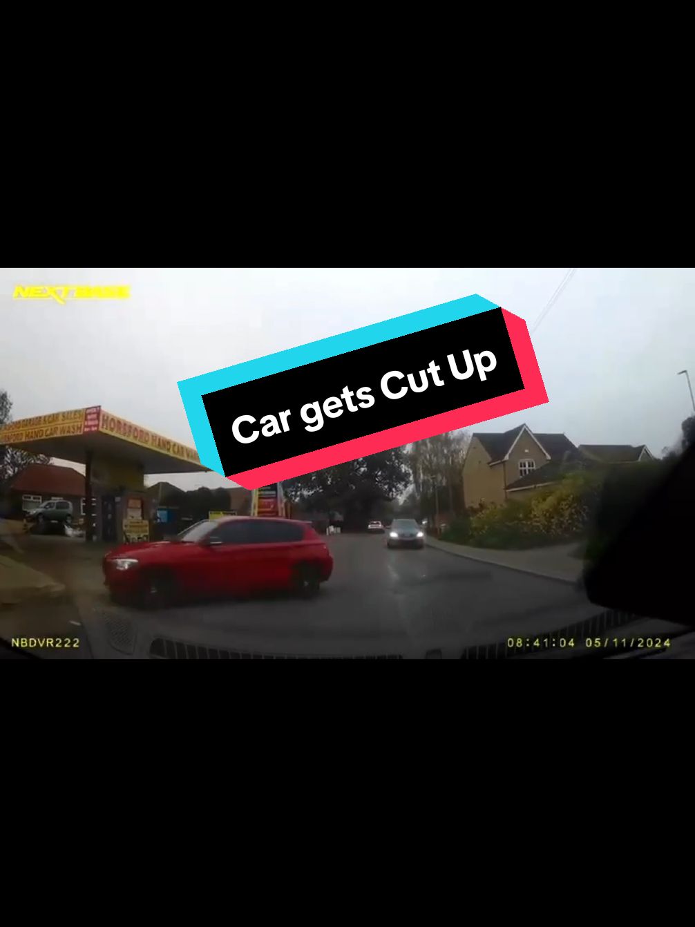 Clip 1 - Driver goes the wrong way on roundabout. Clip 2 - No Entry signs weren't clear enough. Clip 3 - The all new Mini Bus. Clip 4 - Bus gets too close to a pedestrian. Clip 5 - Car Cuts across. #DashCamVideos #DashCam #Driving #UKDrivers #UKRoads #DashCamClips #UKDashCamFootage #DashCamFails #NorfolkDashCam