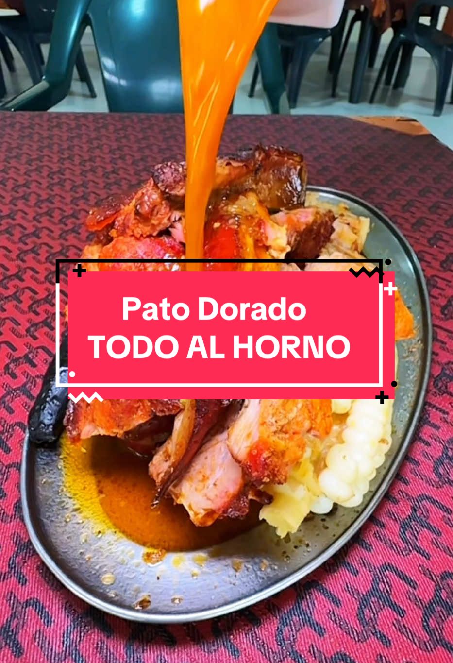 Delicioso pato dorado #patodorado #costillasdecerdo #patoalhorno #restaurant #Cochabamba @Restaurante Todo Al Horno 