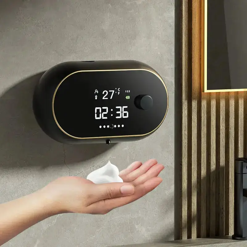 Tired of guessing the temperature while washing your hands? 🤔💦 Say hello to the Distributeur de savon liquide créatif with temperature and time display for €45.57! 🌡️⏰ No more surprises when you turn on the tap, now you can wash your hands with precision like a pro meteorologist. Who needs a weather app when you have your soap dispenser giving you the forecast? 🧼🌤️ #HandWashing #SoapDispenser #TemperatureDisplay #TimeDisplay #PrecisionWashing