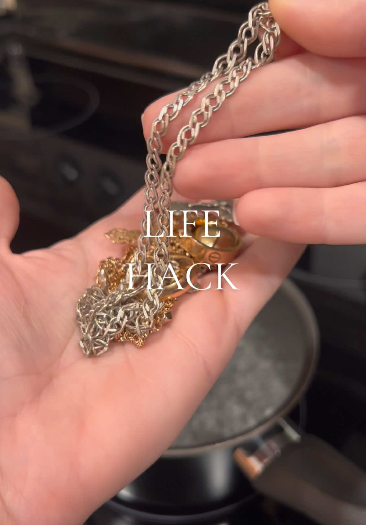 My grandmother told me about this method #LifeHack #grandma #advice #momlife #hacklife #tipsandtricks #homehack #Home 