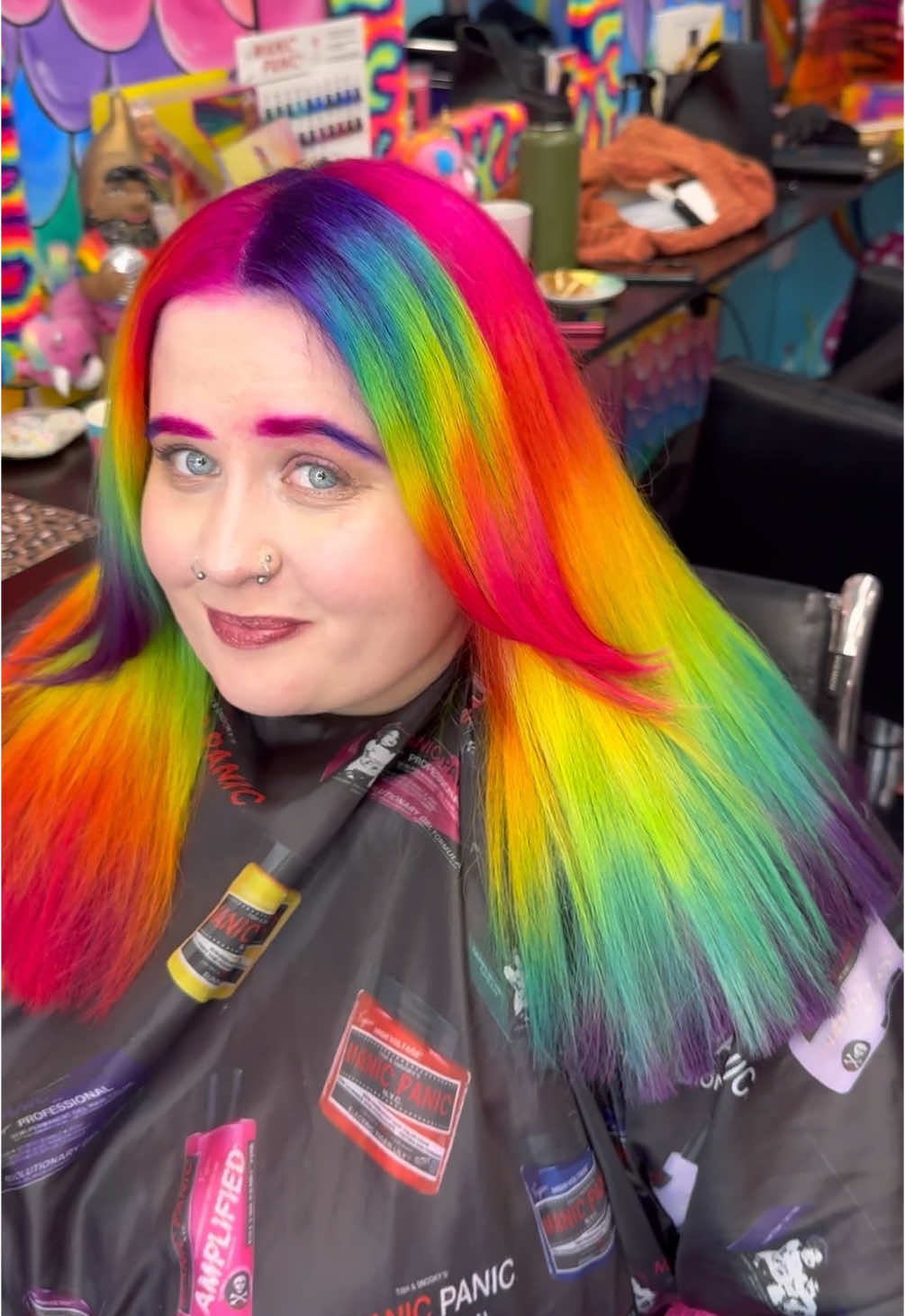 @ManicPanicNYC #hairdye #haircolor #haircolorist #wow #hairdresser #hairart #hair #happiness #joy #joyful #hairart #unicornhair #apt #brunomars #wow 