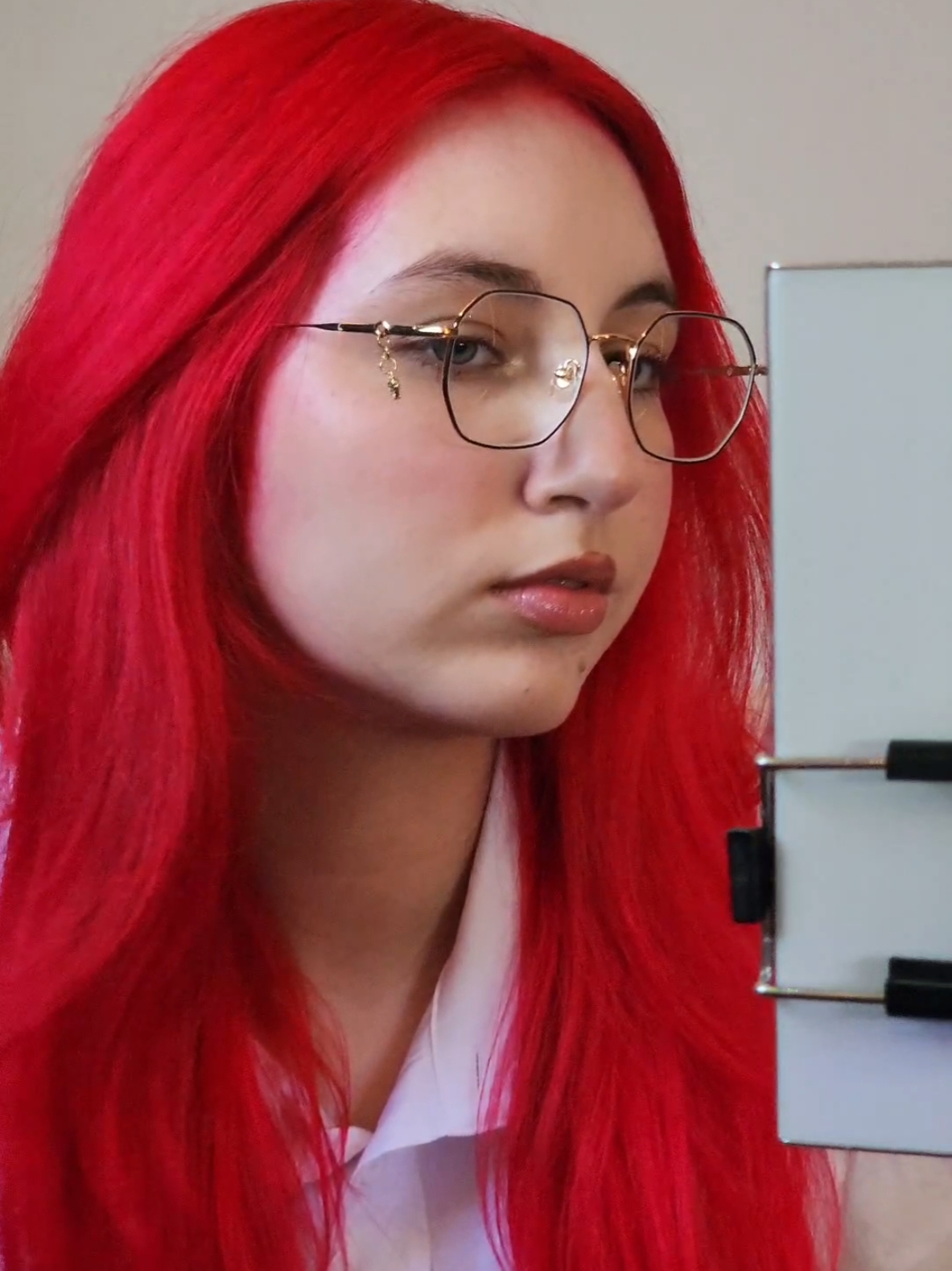 Trocar de óculos é um evento né? Tenho certeza que fiz a escolha certa @Firmoo Glasses ✨️👓 Meus modelos {tambem na bio} : M44885 ♡ Vicky003 ♡ Gab30 🏷 {30% de desconto} #óculos #meufirmoo #ópticafirmoo #óculosgraduados #óculosfirmoo #firmoobrazil 