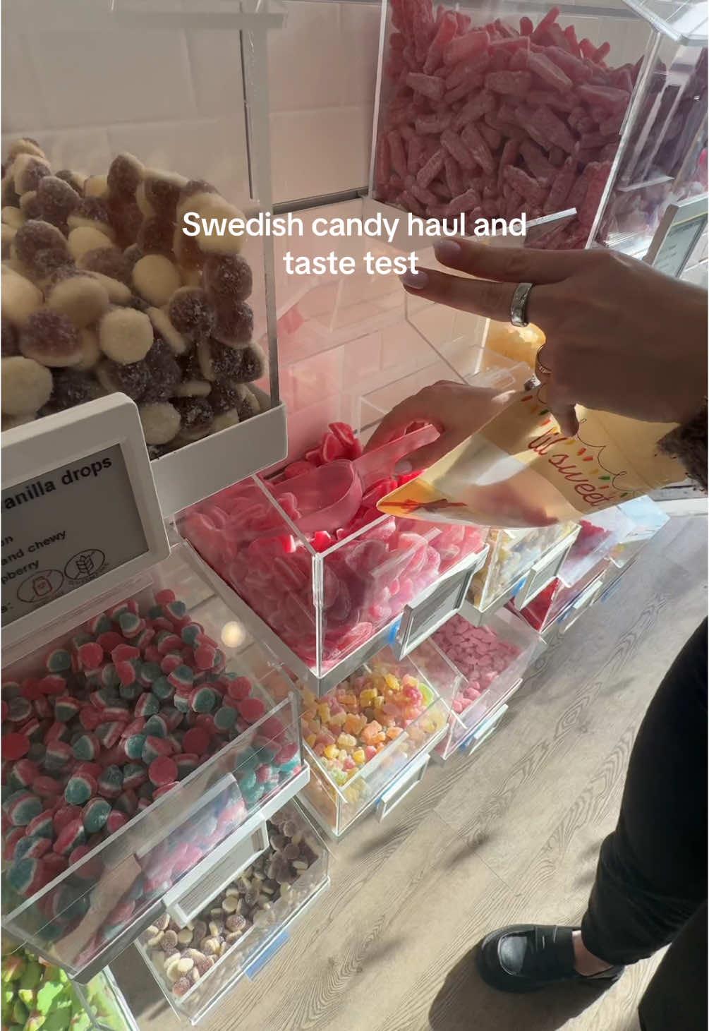 I’m addicted to bubs… #swedishcandy #lilsweettreat #swedishcandyreview 