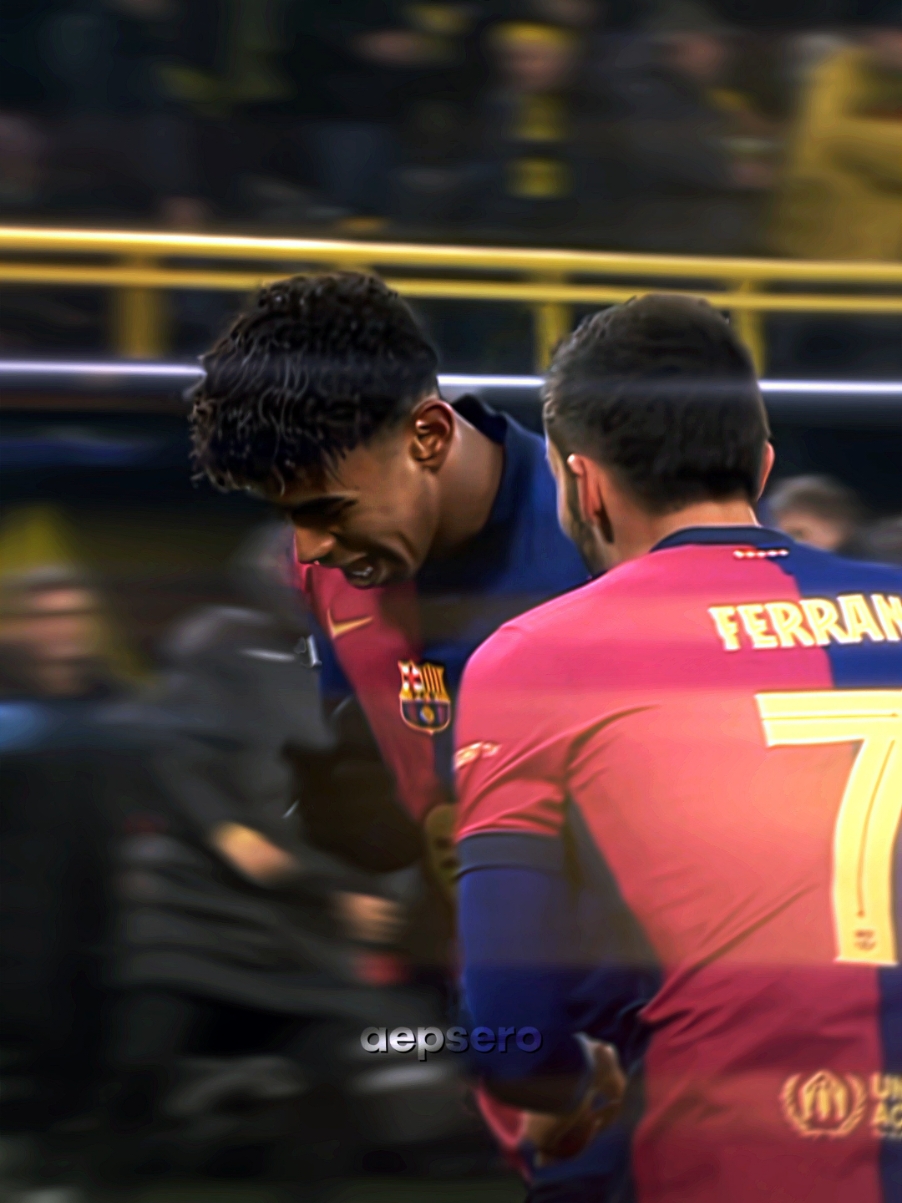 What a pass from lamine 😍✨️ #fyp #fouryou #lamineyamal #yamal #fcbarcelona #barcelona #footballedit #edit 