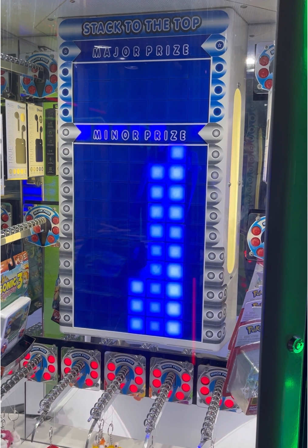 Stacker Game GONE WRONG! ⚠️ #arcadewarrior #arcade #arcadegames #stacker #gonewrong #foryou #fyp