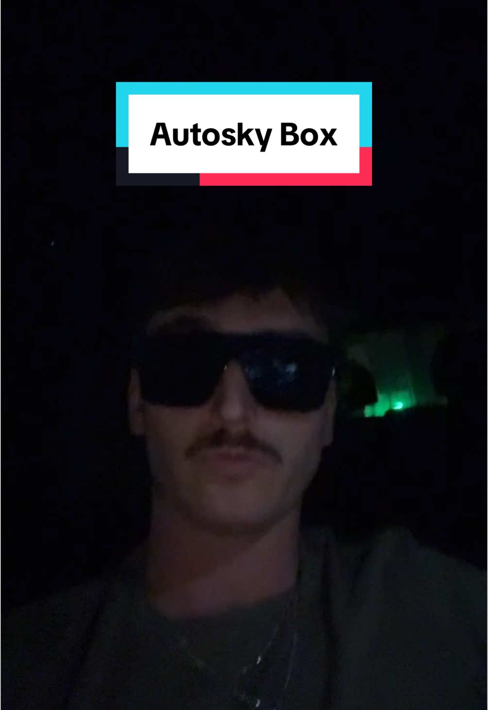 Long drives suck #tiktokshop #carplay #autosky #netflix 