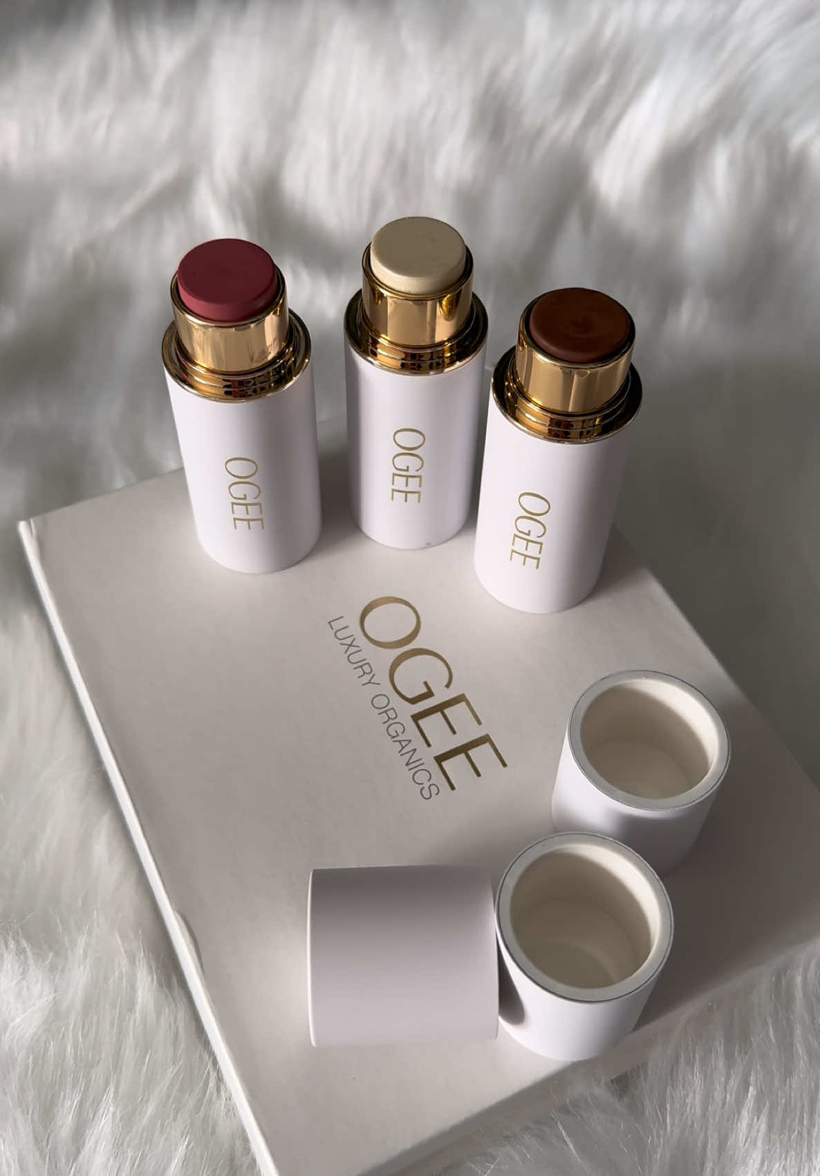 @Ogee Luxury Organics #crystalcontourcollection #tiktok #foryou #ogeecosmetics #ogee #contouring #contoursticks #bronzer #highlighter #blush #organicmakeup 