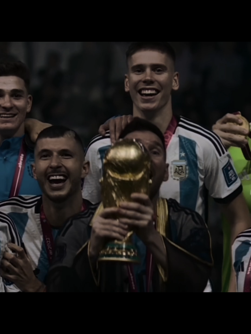 18ديسمبر اليوم الذي ختم  ميسي كرة القدم 🇦🇷🏆 #١٨ديسمبر#ميسي_ختم_كرة_القدم⚽️🌍🔥 #كاس_العالم #الارجنتين #عشاق_كرة_القدم #عشاق_ميسي #ميسي #شيل_ياطويل_العمر_شيل 