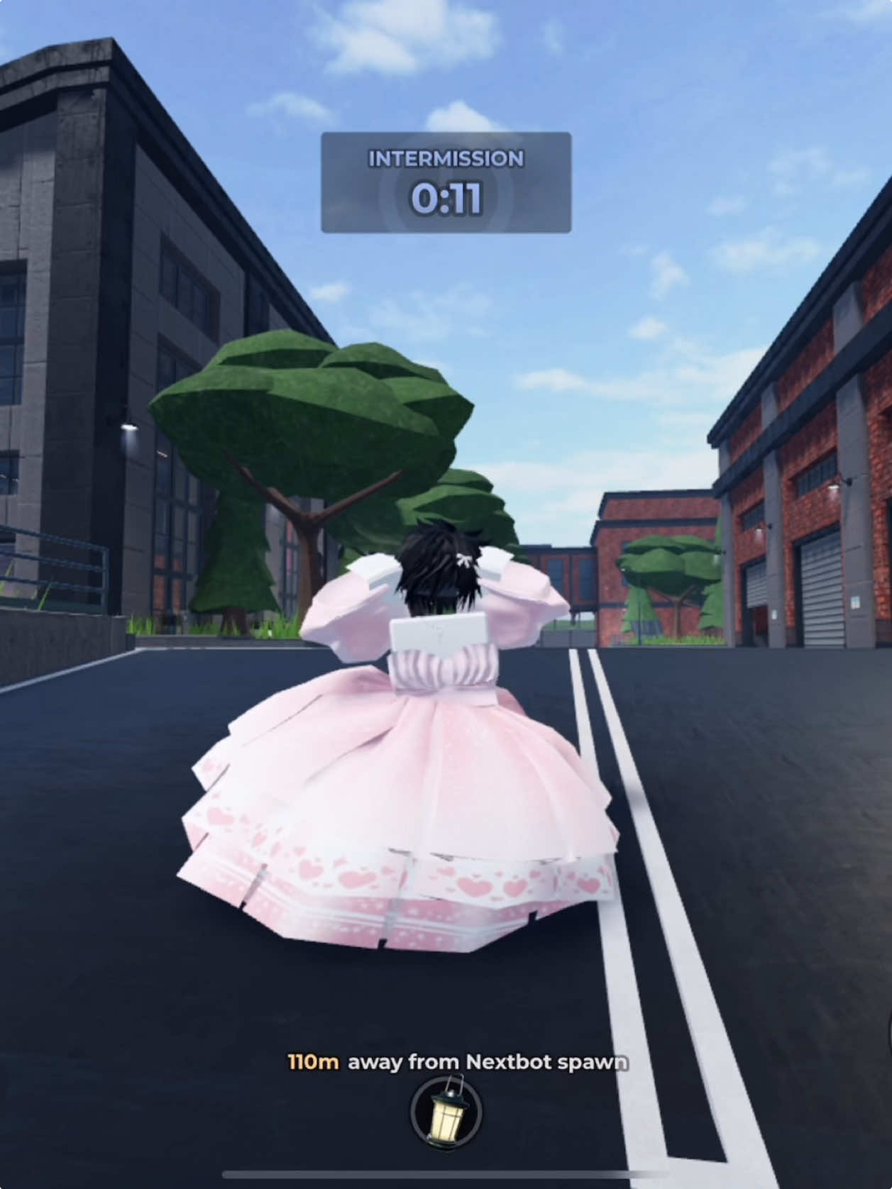 now i want my princess treatment!!🎀😝😝 #roblox #robloxfyp #evade #evaderoblox #fyp #fypシ #trending #bladeball #robloxavatar #foryoupage #robloxgames #robloxtiktok #robloxian 