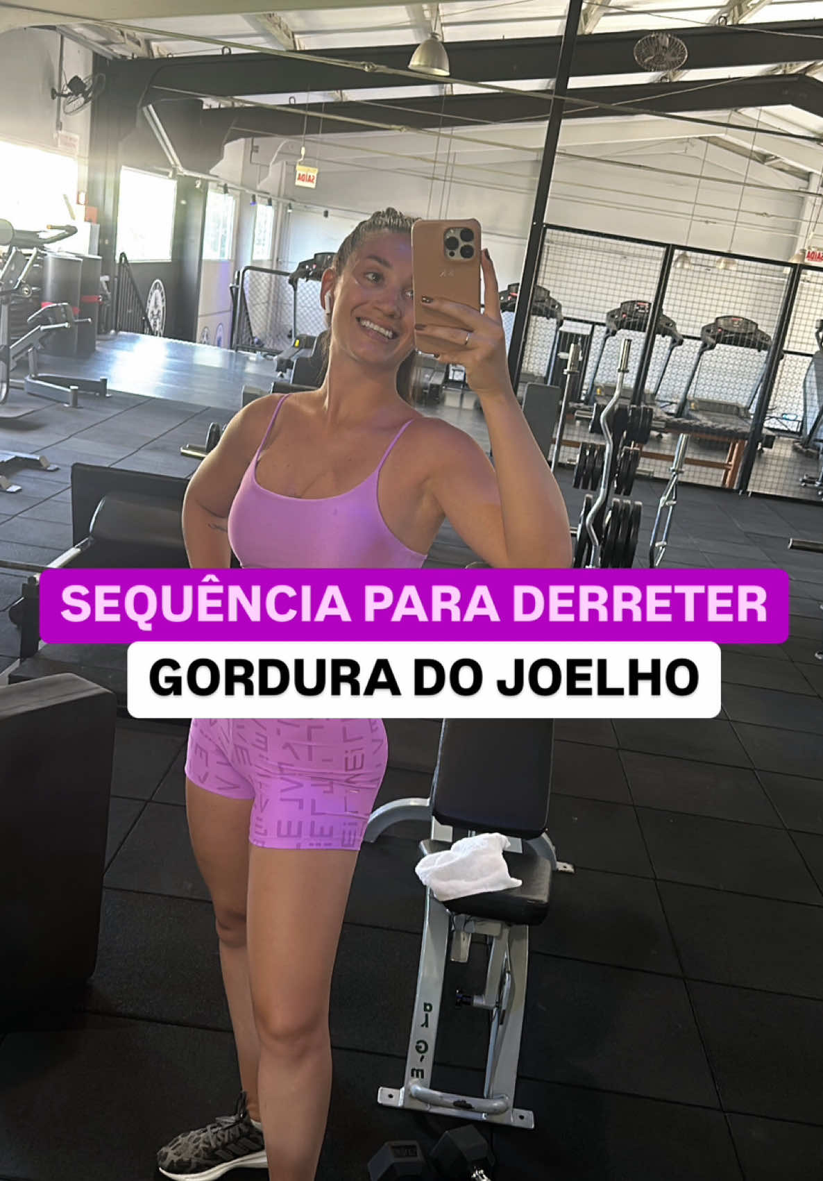 Faça essa sequência para derreter a gordura que fica em cima do joelho 🔥 #treino #musculação #treinofeminino #academia 