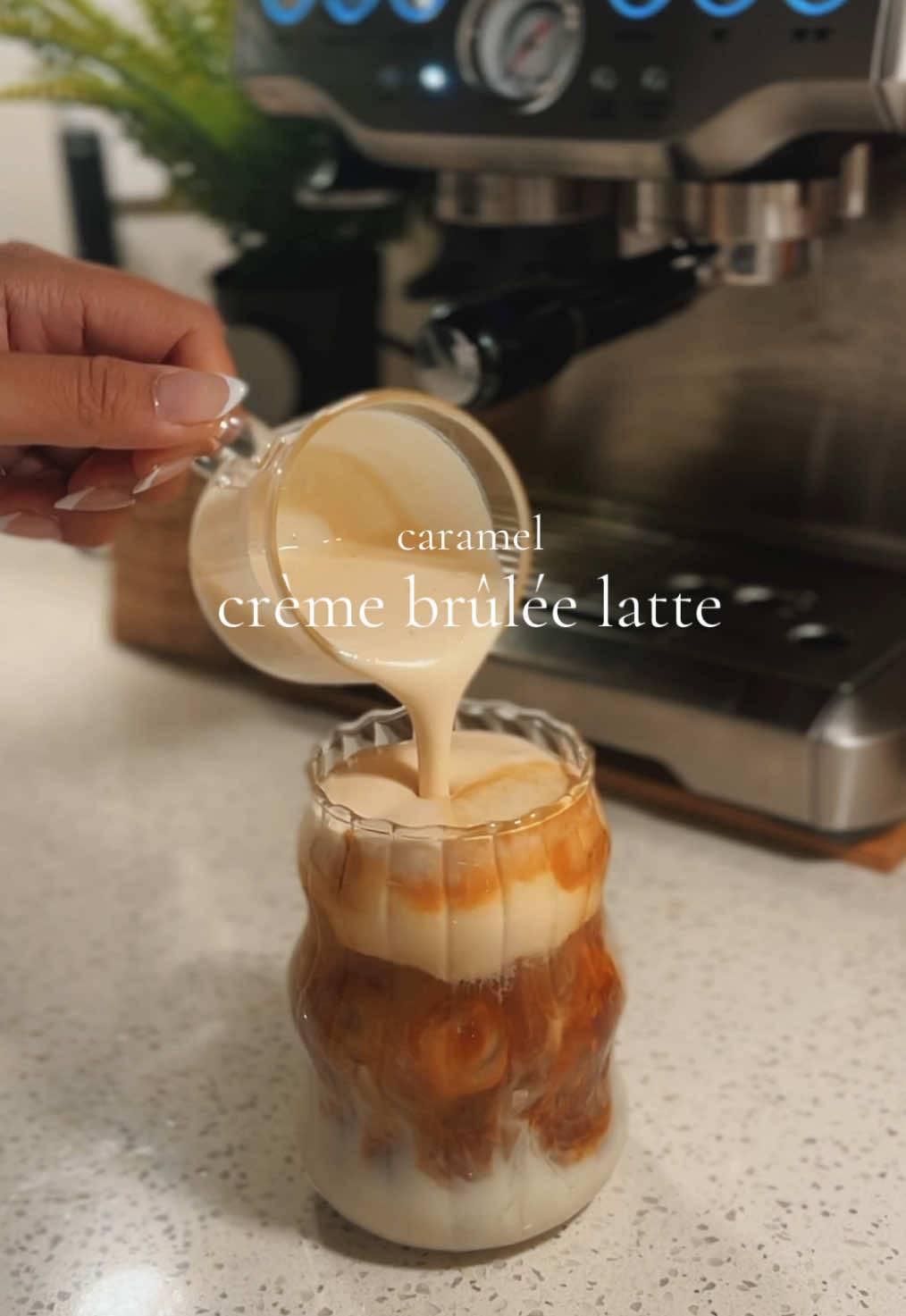 caramel creme brulee latte tutorial !! 🍮☕️  #caramel #caramelbrulee #cremebrulee #cremebruleelatte #icedcoffee #icedlatte #icedlatteideas #latteideas #latterecipes #coffeemaking #coffeerecipe #icedcoffeerecipe #cremebruleecoffee #espresso #breville #brevillebaristaexpress #coffeetutorial #lattetutorial #caramellatte #icedcaramelmacchiato #icedcaramellatte #creatorsearchinsights 