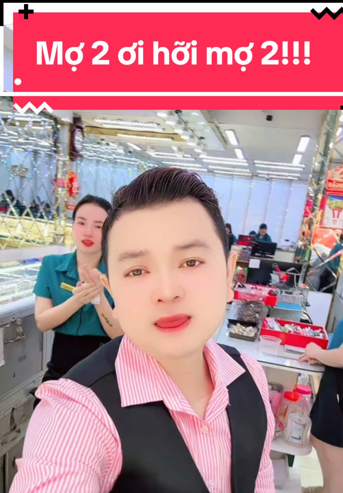 Mợ 2 ơi hỡi mợ hai!!!!#xuhuong #viral #trending #tiktok #merrychristmas #videoviral #giavang #noel #tragop #giavangtang ##giavanghomnay 