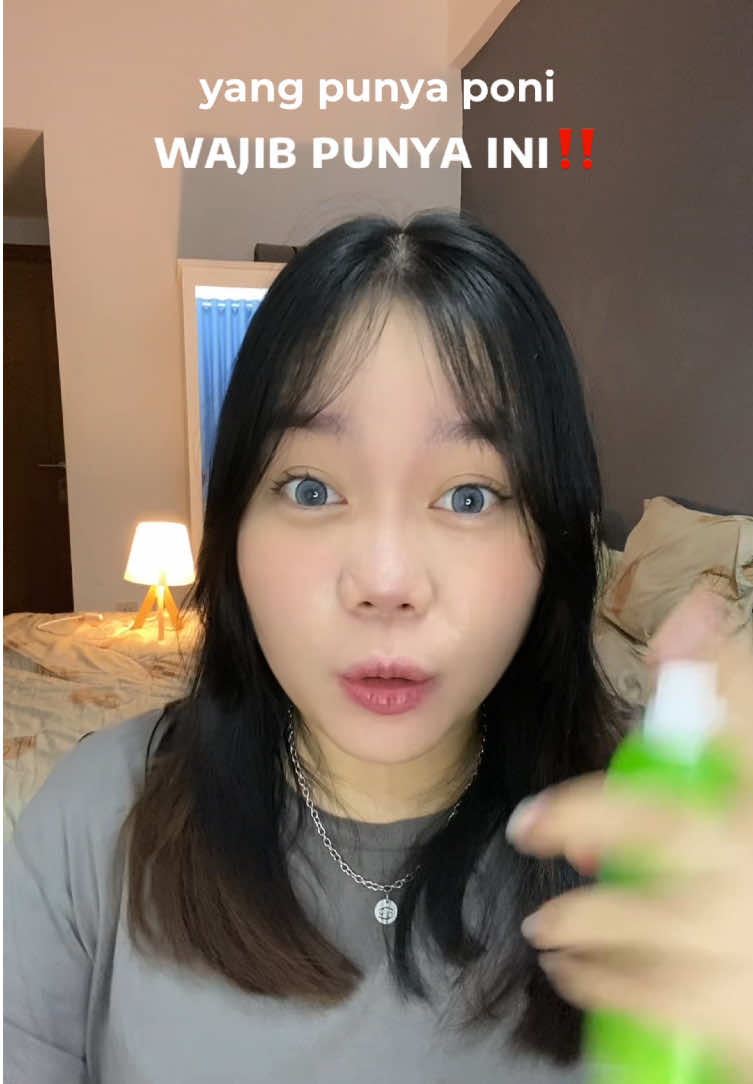 poni kalo lepek tu kek abis kecebur got, cobain ellips dry shampoo wanginya enak bgt #ellips #dryshampoo 