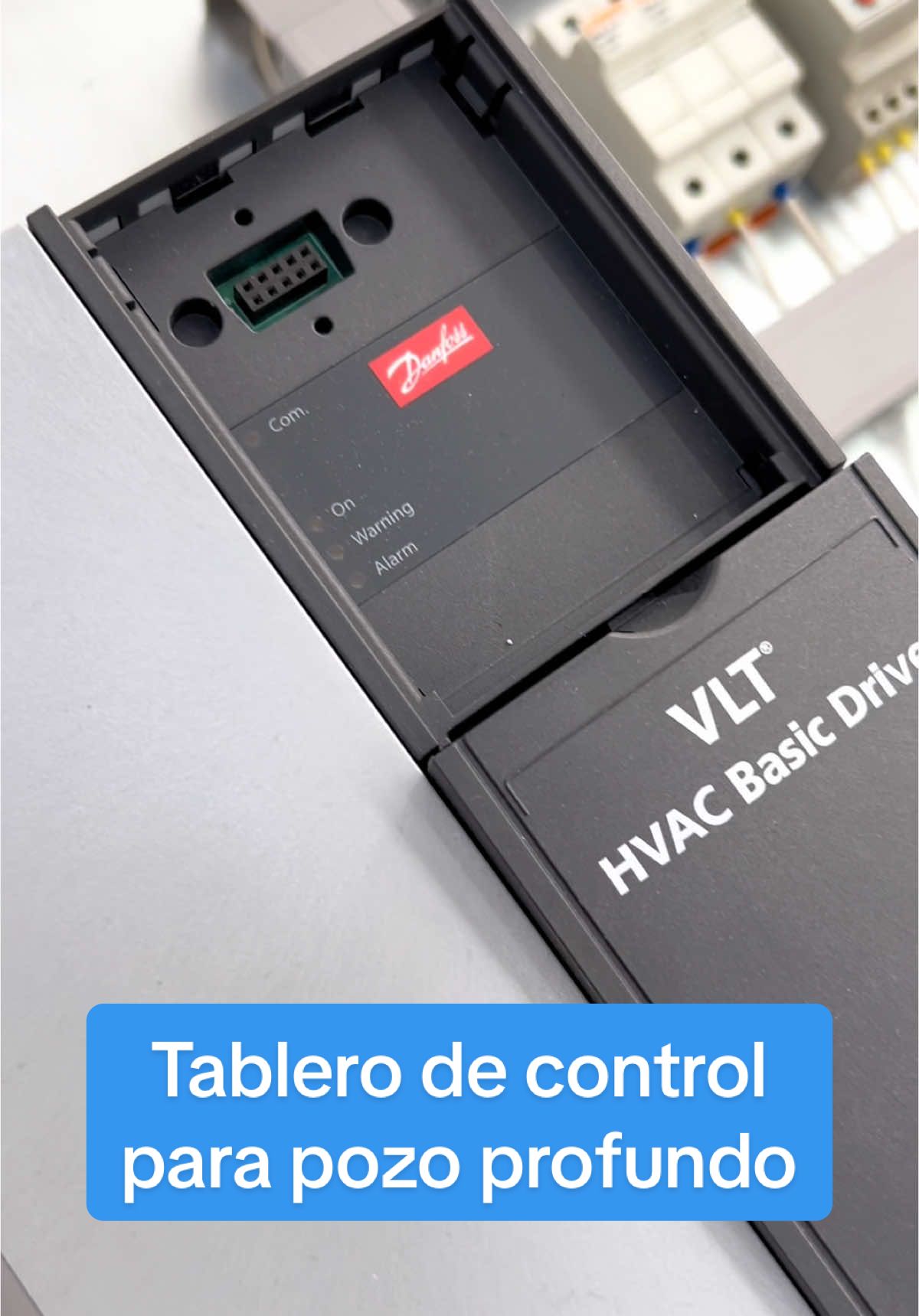 Tablero de Control para Bomba de Pozo Profundo ¡Mantén tu bomba en óptimas condiciones! 💦 Asegura la operación continua de tu bomba, optimiza el consumo de energía y prolonga la vida útil de tu equipo con los mejores componentes 🔌 Cotiza y conversa con 𝙣𝙪𝙚𝙨𝙩𝙧𝙤𝙨 𝙖𝙨𝙚𝙨𝙤𝙧𝙚𝙨: 📩 [email&#160;protected] 📲 +51 941 638 732 #TablerosDeControl #SistemasContraincendios #BombasDeAgua #SeguridadIndustrial #ExpertosEnControl #tableroselectronicos #bombasdeagua #sistemasdebombeo #saneamiento #agricultura #industria #construccion #edificios #mineria #sistemasdecontrol #solucioneselectricas #ABB #Schneider #SchneiderElectric #WEG #Danfoss