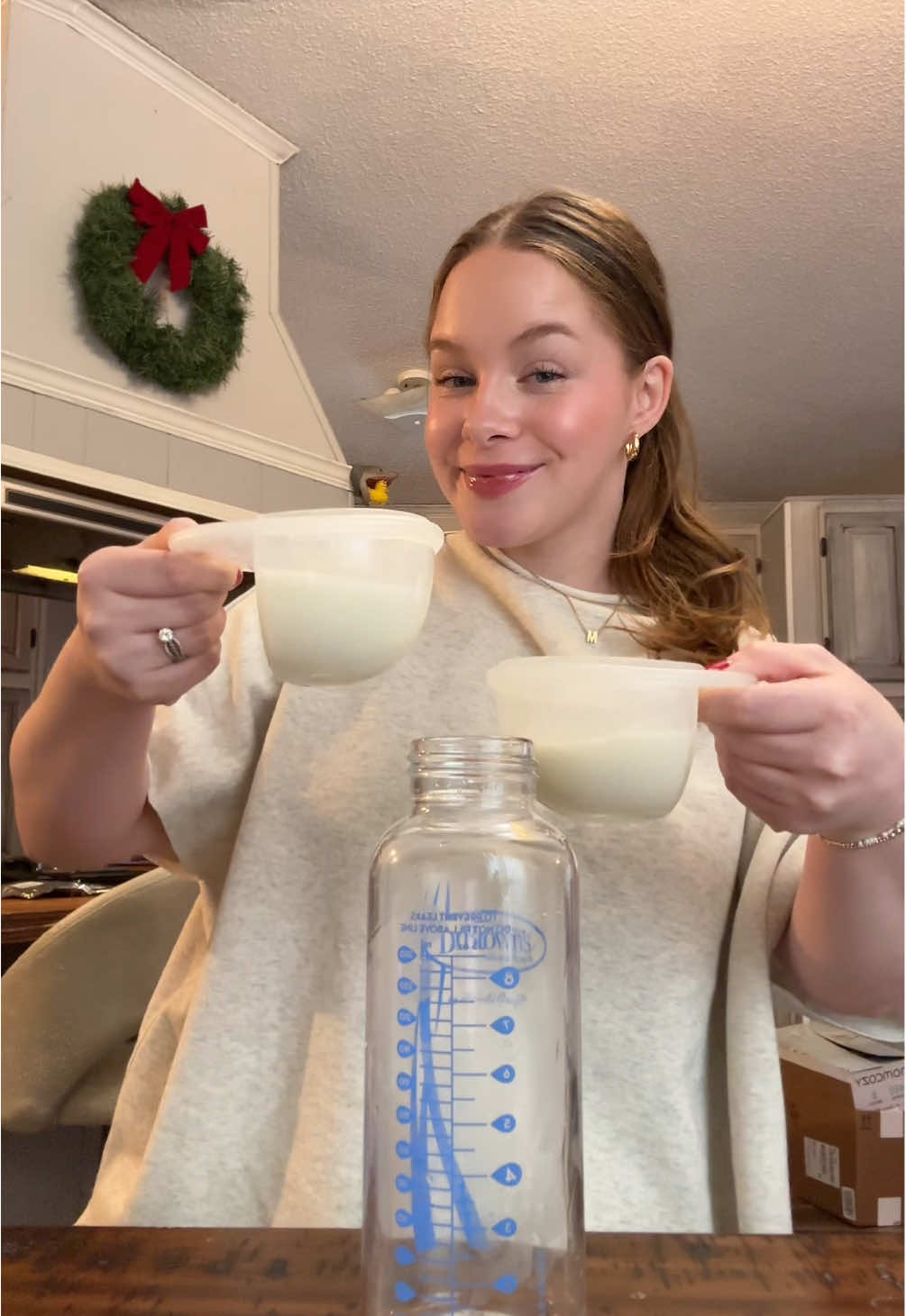 Replying to @Sher it’s finally back in stock 🥳 this stuff has been amazing for me and my supply!!! If you’ve tried it already, lmk if it worked for you 🤍 #MomsofTikTok #momcontent #firsttimemom #newmom #breastfeeding #pumpingmom #exclusivelypumping #pumpingmama #pumpingjourney #milksupply #milksupplybooster #milksupplytips #milksupplyincrease #milksupplyhack #undersupply #justenougher #underproducer #colostrum 