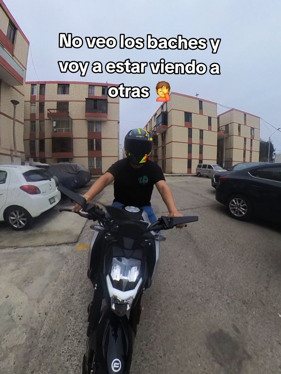 #moto #rider #fyp #viral #biker #cfmoto #nk250 #ktm #motolife #motorcycle 