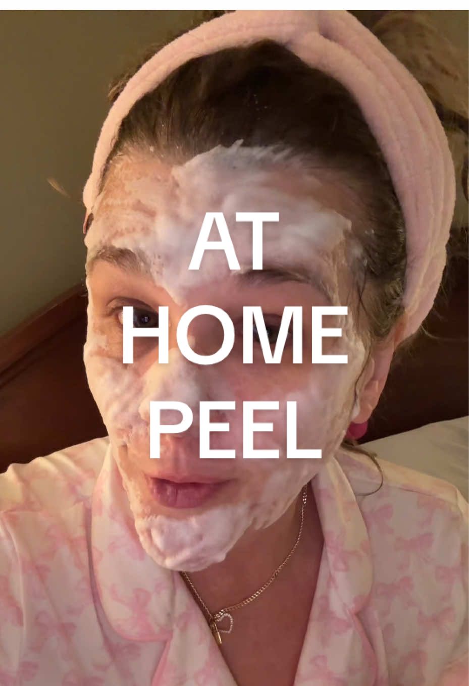 Genuinely impressed by the results from this at home peel! Casey Dee @Ellen Lange Skin #athomepeel #retexurizingpeel #ellenlange #skincareover40 #skincareover50  #glowingskin #ttsbeautybesties #matureskin #matureskincare #antiagingskincare #athomepeeltutorial @Ellen Lange Skin 