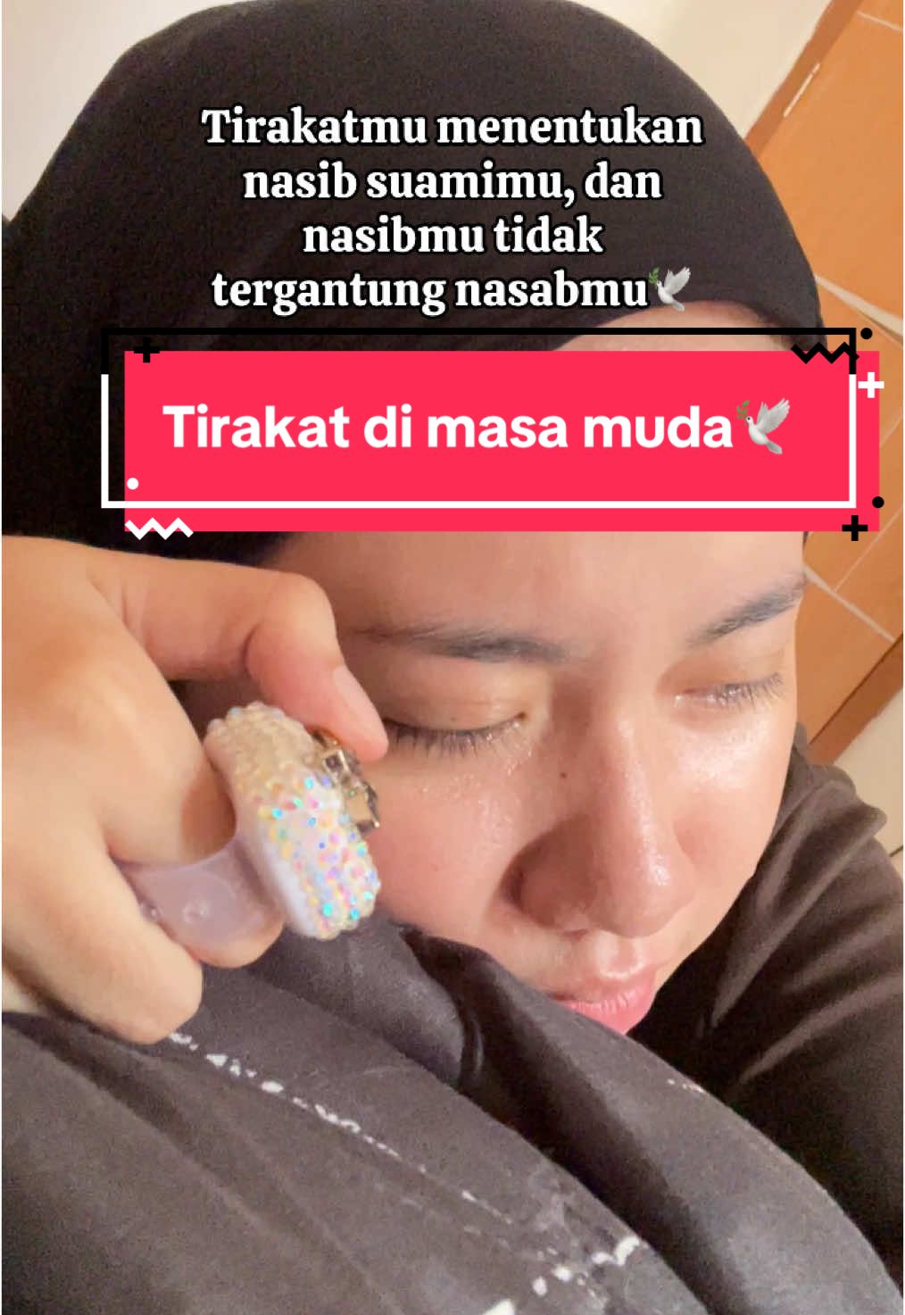 Akan ku usahakan tirakat ku dan ibadah ku di usia muda kelak yang menentukan suksesnya suami dan keluarga ku 🤍 #fypシ゚ #mencintaikarenaallah #masyaallahtabarakkallah #akukuatyaallah #tirakatmustajab 