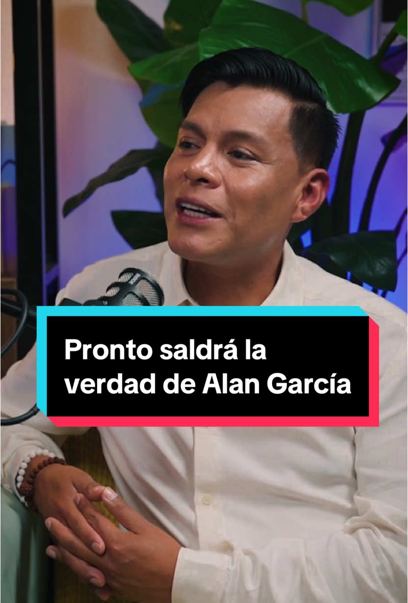 Alan García estaba amenazado 😥  #confesionespodcast #podcast #fyp #peru #oscarmiranda #paranormal #youtube #pyf #medium #psiquico #psiquicos #alangarcia 