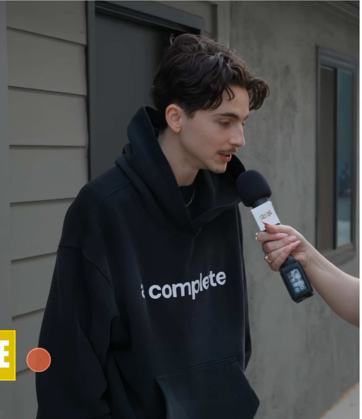 can’t stop laughing with this interview ahahah #timotheechalamet #broskireport #fyp 