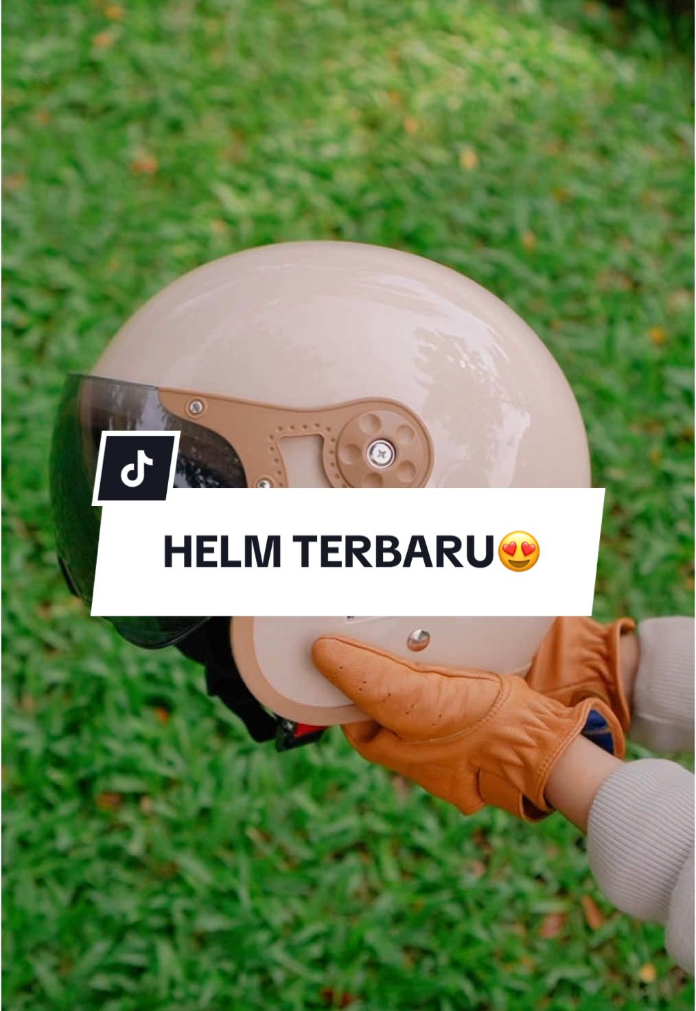 Inovasi warna frame terbaru yang bikin helm ini jadi tambah kereeeen!😍 #helm #helmbogo #helmbogohijab #helmbogosni #helmsni #helmretro #newarrivals #bipplast 