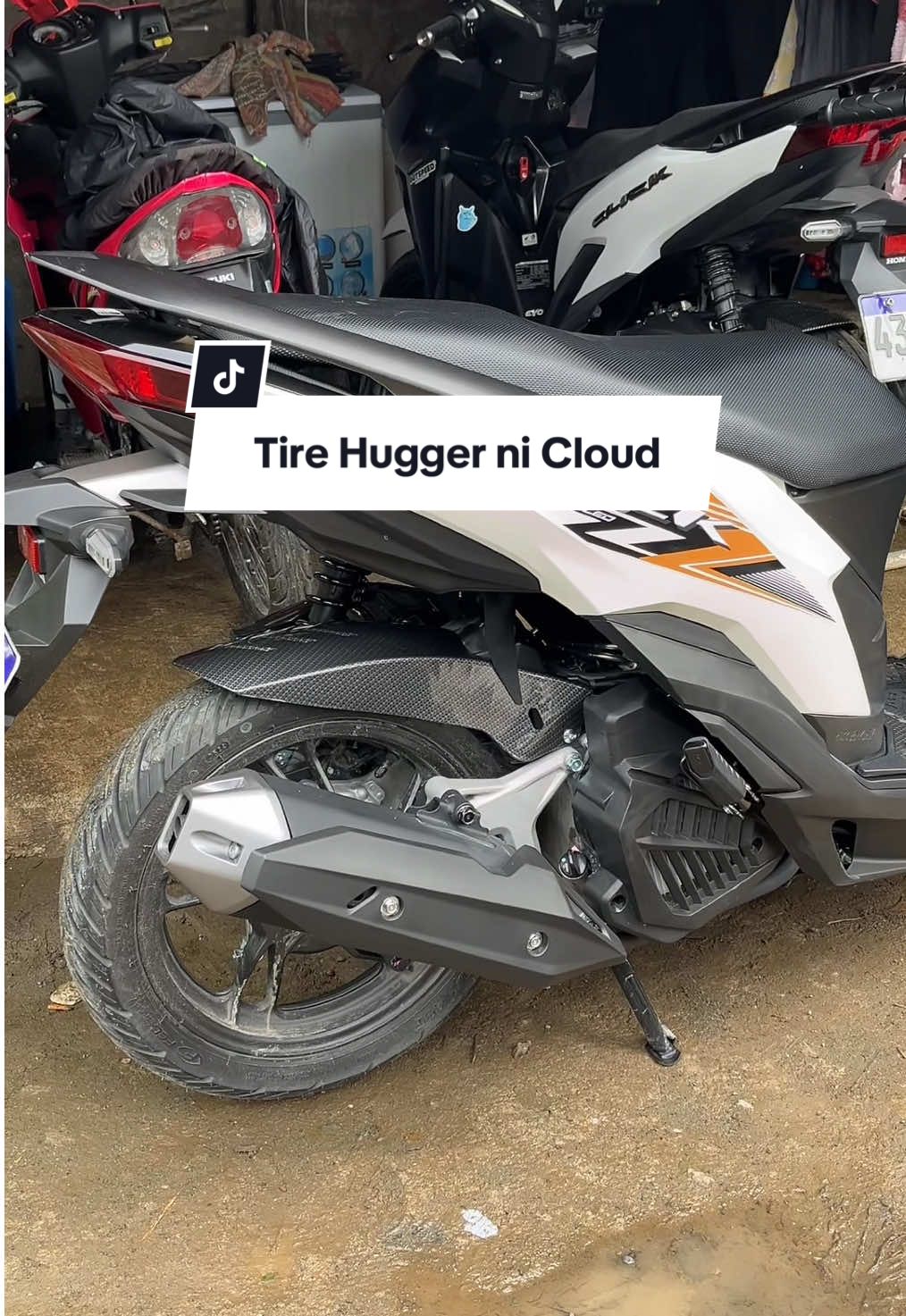 Wag niyo na pansinin yung intro. #chesterfinds #tirehugger #hondaclick125i #affiliate #affiliatemarketing #fyp #CapCut 