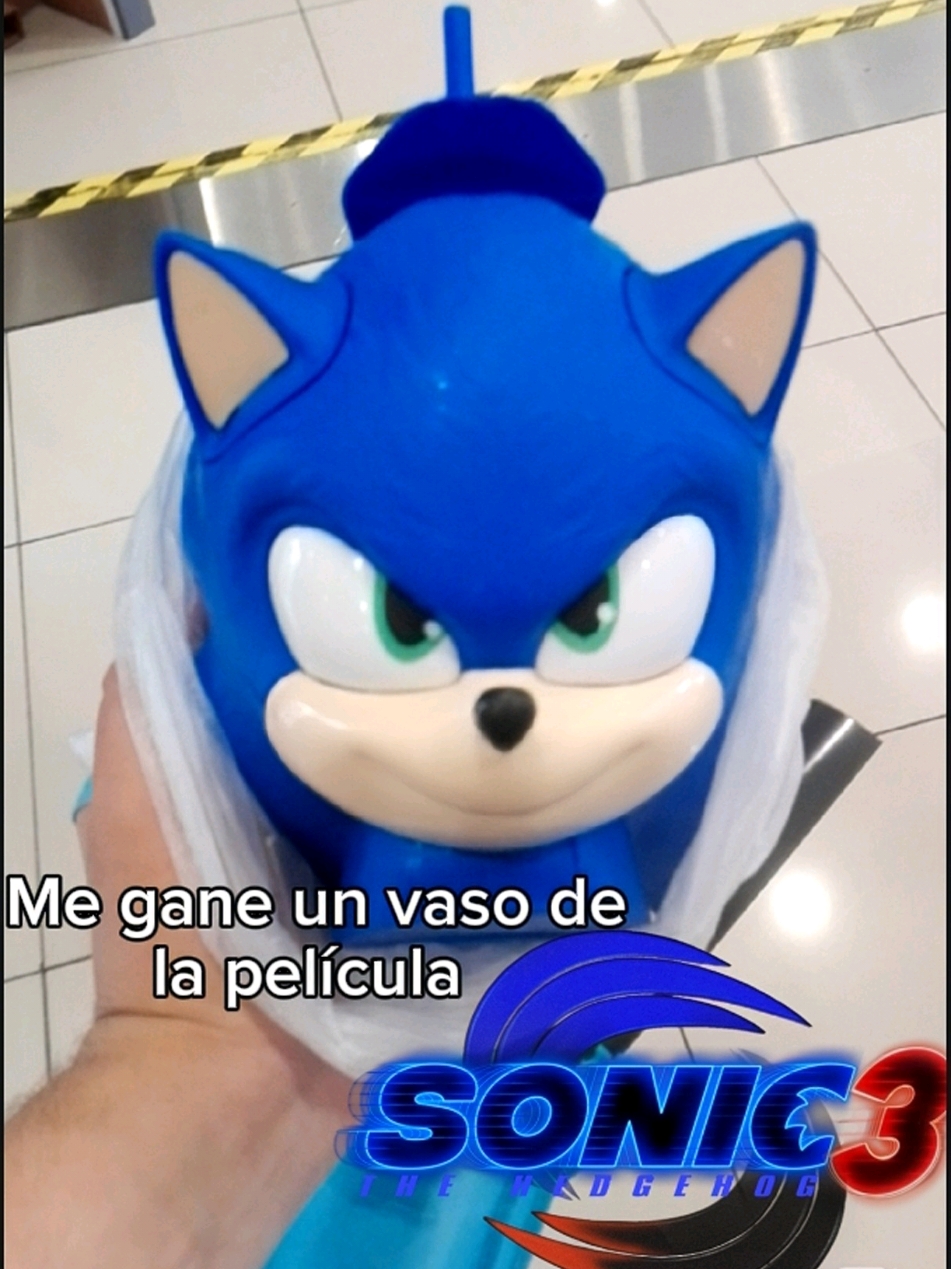 Me gane el vaso de Sonic y un poster oficial de la película Sonic 3 gracias a Cinemark!  #viral_video #flypシ #sonicmovie #sonic3movie #jakkspacific #sonicmovie3 #sonicthehedgehog #sega #paramountplus 