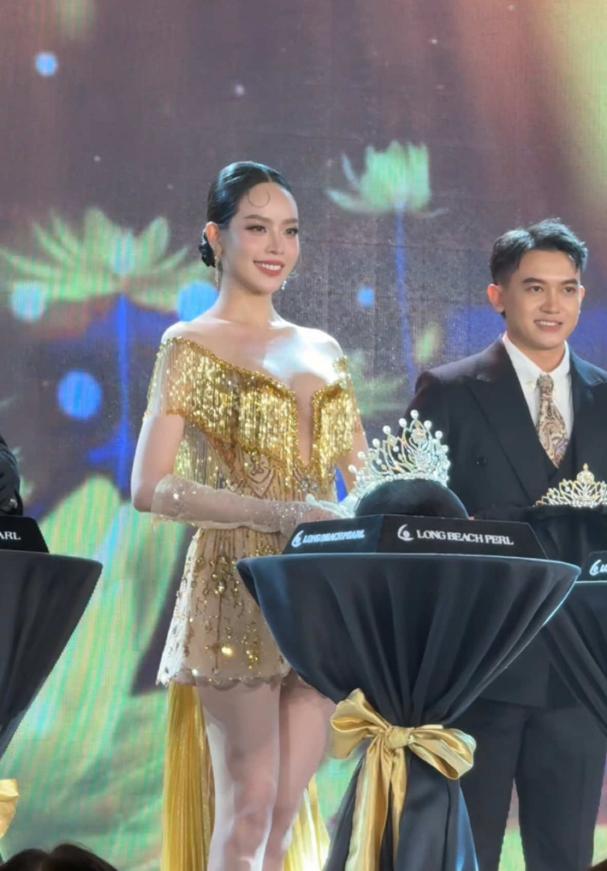 Quốc mẫu hồi cung #huynhthithanhthuy #hoahauthanhthuy #missinternational #senvang 