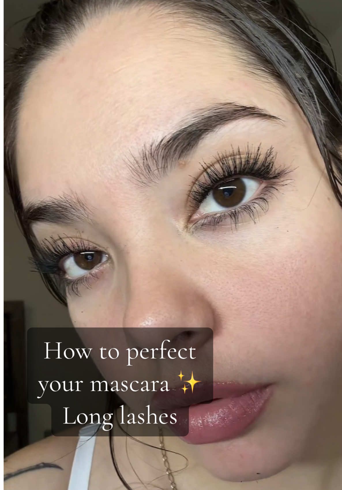 Here are my tips and tricks how I perfect my mascara, my best friend in this is definitely my lighter. If I do not use my lighter they do not stay curled, so definitely give that a shot. Let me know if this was a game changer for you babes 🎀✨🩷 #creatorsearchinsights #skinglow #beautyhacks #longlashes #fpy #naturalskin #girls #eyeshadow 