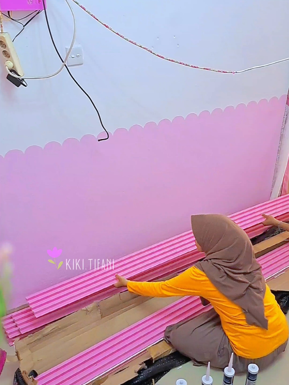 ✨️ Makeover ruang tv #ruangtv #ruangkeluarga #makeoverroom #rumahpink #kegiatanku #kikitifani #ruangtvminimalis #ruangtvpink 