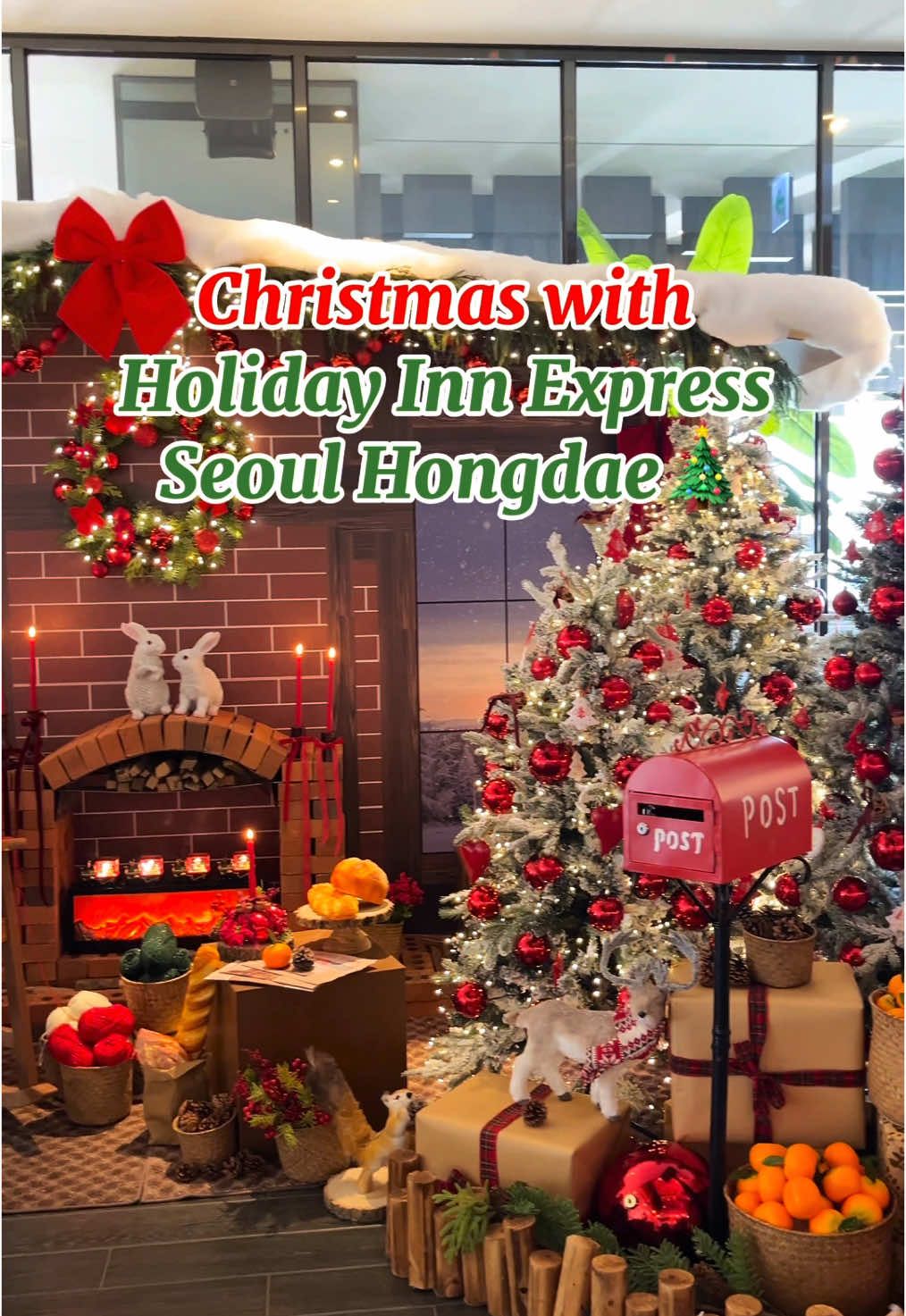 A Winter Wonderland at Holiday Inn Express Seoul Hongdae Filled with Christmas Spirit🎄 ⠀ Create special and warm memories this winter at Santa’s cabin,🎅🏻 featuring a sparkling tree and a cozy fireplace💕 ⠀ #HolidayInnExpressSeoulHongdae #koreatravel #koreatrip #seoulhotel #hongdae #Seoultravel #hongdaehotel #discoverseoul #exploreseoul #explorekorea  #ソウルホテル #韓国ホテル  #弘大 #韓国情報 #韓国おすすめ #韓国旅行 #ソウル旅 #首爾旅行 #首尔旅行 #홀리데이인익스프레스서울홍대 #홍대핫플 #서울호텔 #크리스마스 