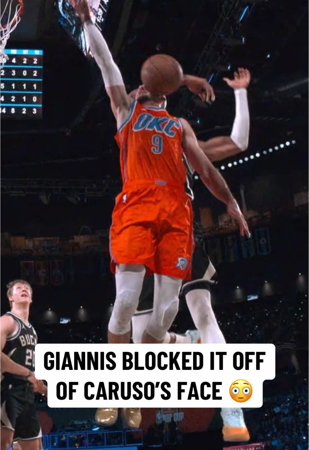 Ouch 🤕 #NBA #basketball #nbabasketball #giannisantetokounmpo 