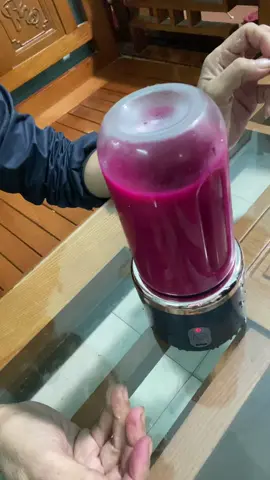 Máy xay sinh tố Juicing Cup 300ML cầm tay 6 lưỡi 2 cối - Máy xay hoa quả sử dụng Pin Sạc mini #dothuchanhan #mayxaysinhto #juicing #xuhuong #mayxaysinhtominicamtay #mayxaysinhtomini #mayxayhoaqua #tienich  @Hanh An  @Hanh An  @Hanh An 