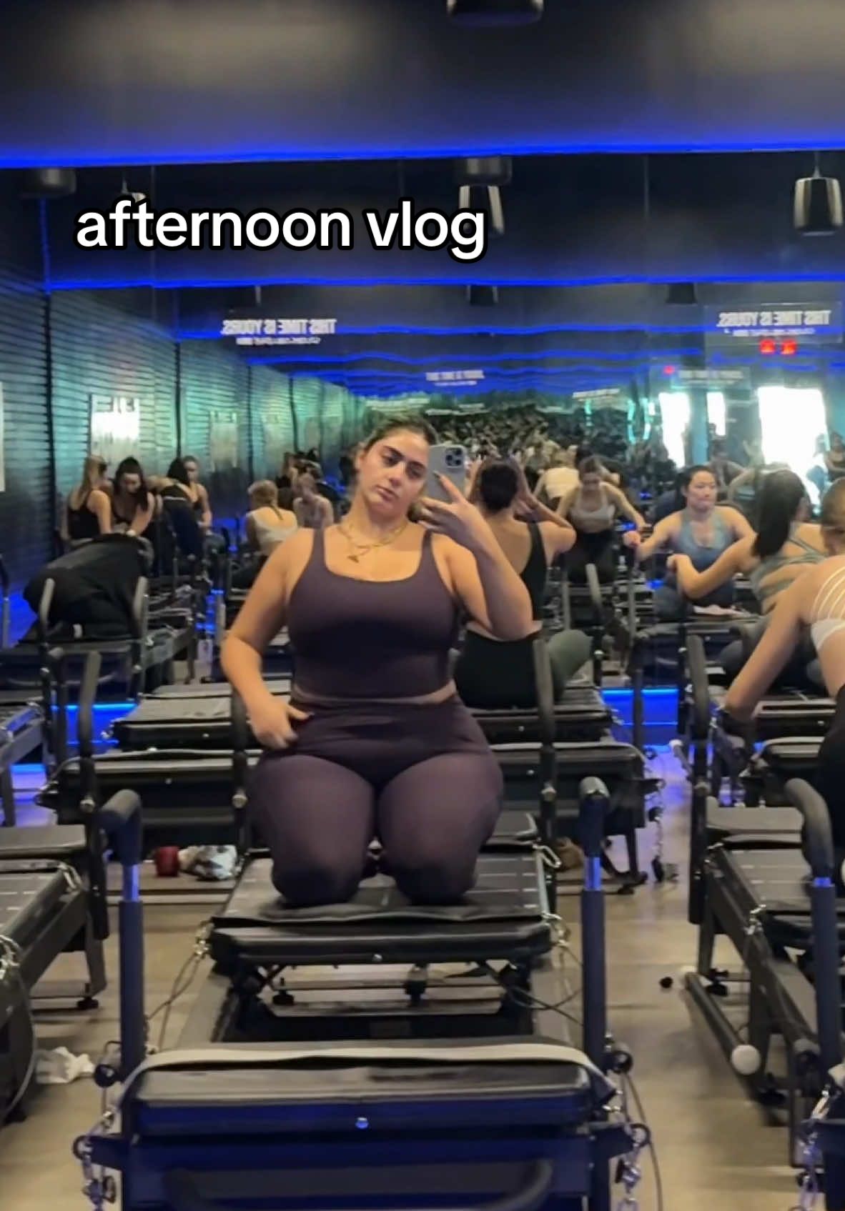 didferent location same grind! #solidcore #solidcorepilates #dailyvlog #santanarow #pressedjuicery #fyp #sanjose #workoutmotivation 