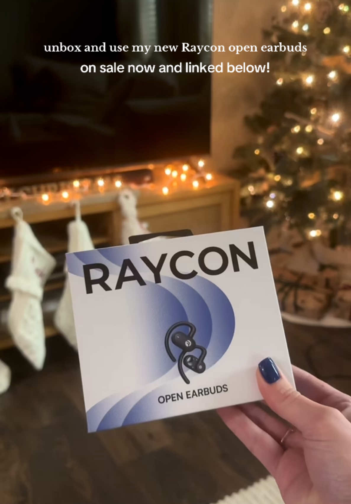 unbox my new earbuds with me ✨ #unboxing #raycon #rayconreviews #earbuds #tiktokshopfinds #workout #headphones #workoutmusthaves 