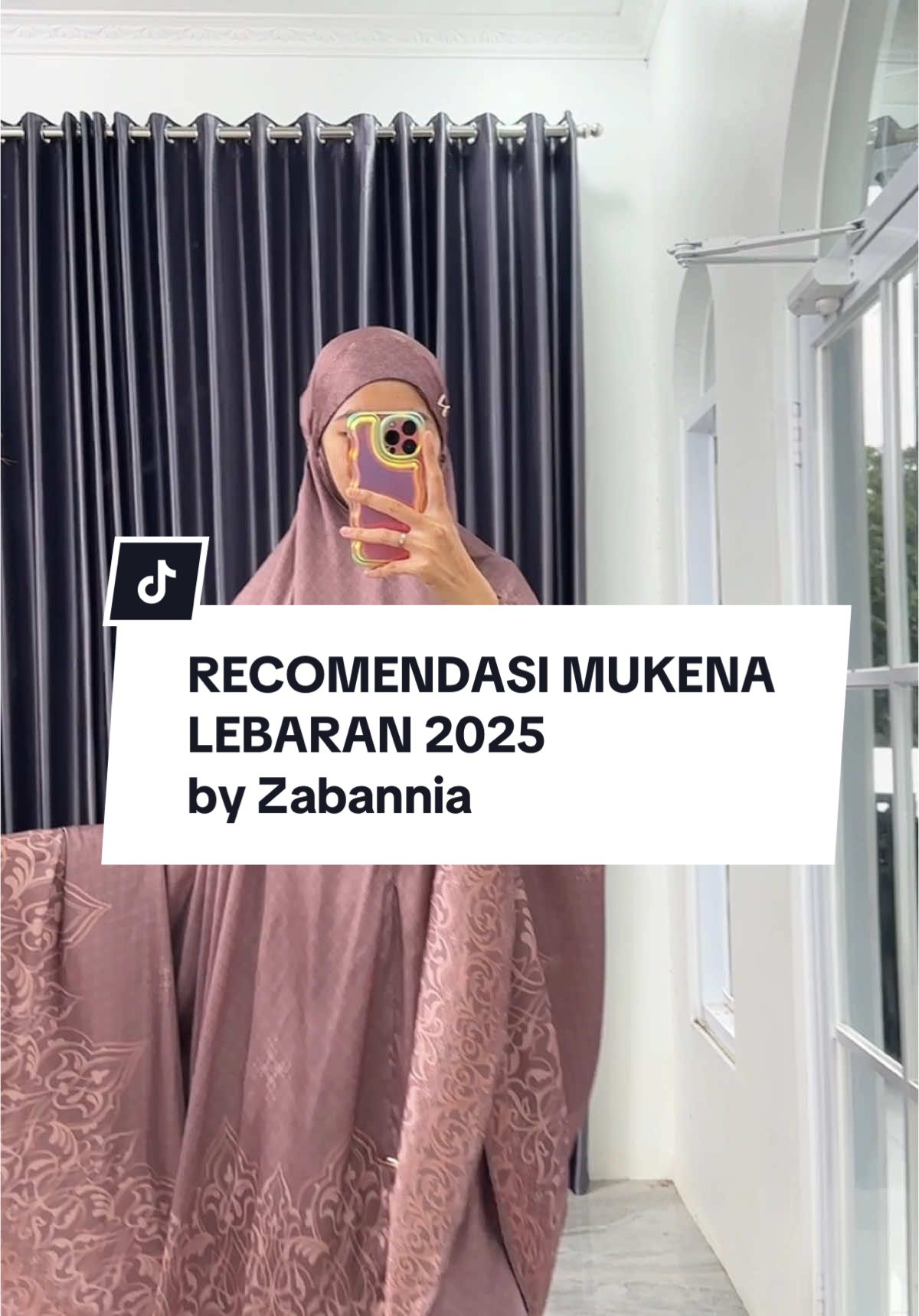 Toffee Taupe Secantik itu mukena Zakiyah dari Zabannia😍 Yuk samaan bareng mimin, ikutan PO nya sekarang juga ❣️ #zabannia_pusat #mukenazabannia #mukenahcantik #mukenatravel #mukenapremium #mukenadewasa #ootdlebaran #mukenalebaran #mukenasilk #mukenacouple 