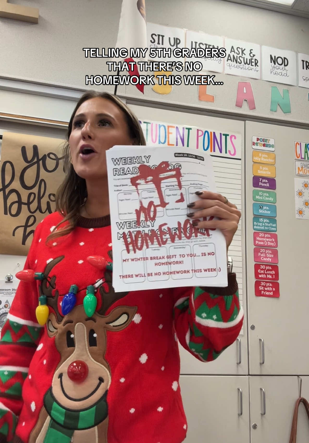 THIS WAS SO FUN!! I took my normal weekly homework calendar & left my students a little surprise!! 🤪🎅🏼❤️📚🫶🏻👩🏼‍🏫 #teacher #teacherpositivity #teachersoftiktok 