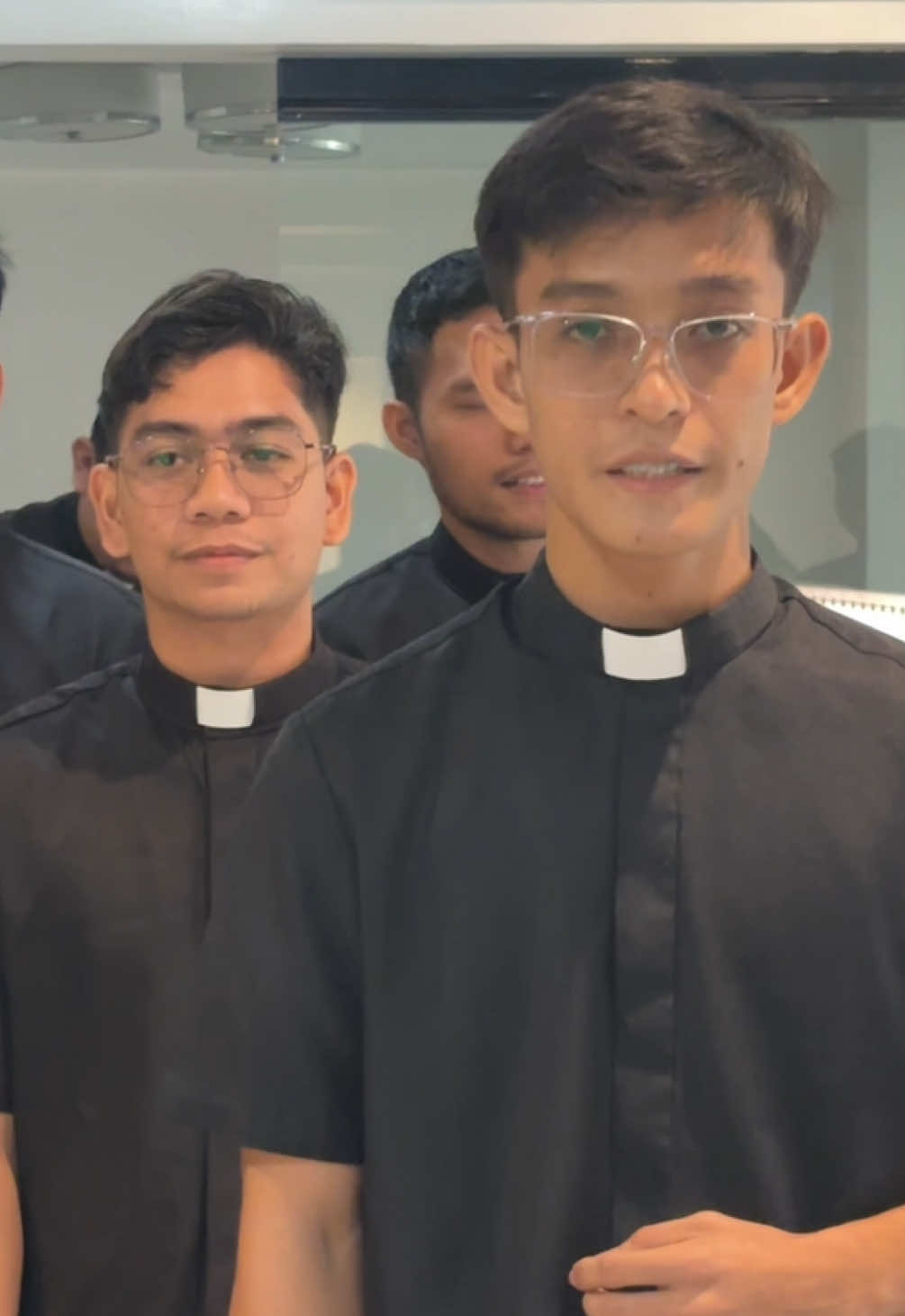 Sana ngayong pasko. Thank you po. 🙏 #SaintBenedictDiocesanSeminary #DiocesanSeminarians #Diocesan #LibmananSeminarians  #christmascarol #seminarista #seminarians #singingseminarians #nagaseminarians #bicolseminarians #feelingblessed #feelinghappy 