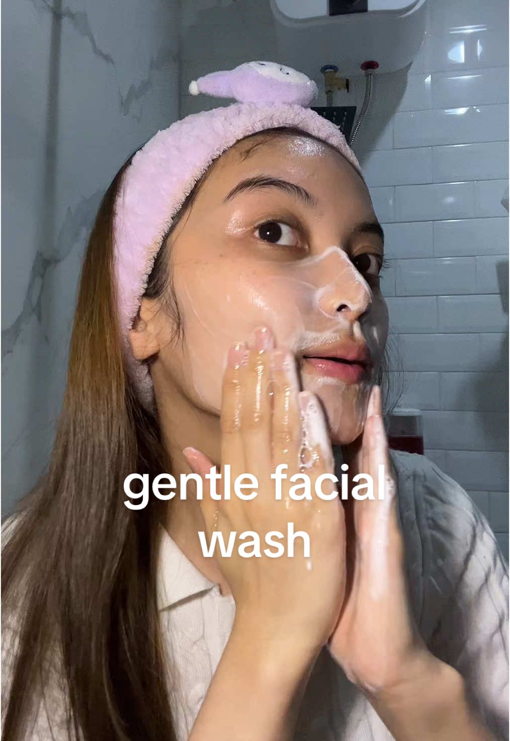 cobain facial wash wardah karena lg trend cumuk 🥰 @Wardah Beauty Official #trendcumuk #sabuncucimukauan #WardahFaceWash 