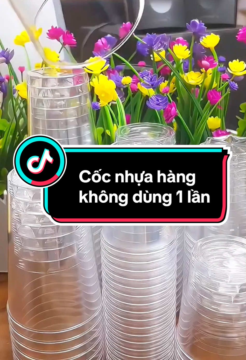 Cốc hàng không trong suốt, chịu được nhiệt độ cao, dùng 1 lần dày dặn #cocnhuadungmotlan #cochangkhong #xuhuong #giadungtienich #tienichgiadinh 