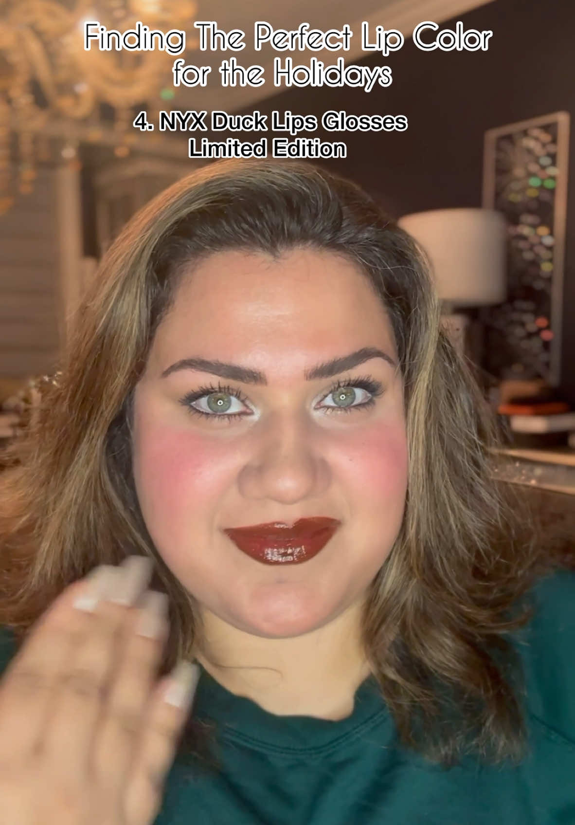 The Perfect Lip Color for the Holidays Series 💋  @NYX Professional Makeup - Duck Plump Lip Limited Edition Gift Box💄 Retail $58 Now $29 @Ulta Beauty ❤️‍🔥 Don’t forget to follow me 💁🏻‍♀️ Happy Holidays ♥️ . . . . . #happyholidays #fyp #perfectlips #lipgloss #spicy #plumplips #holidaymakeup #followme #makeupseries #shimmergloss #ulta #nyxcosmetics #giftbox #ducklips #makeuplover #beautyblogger