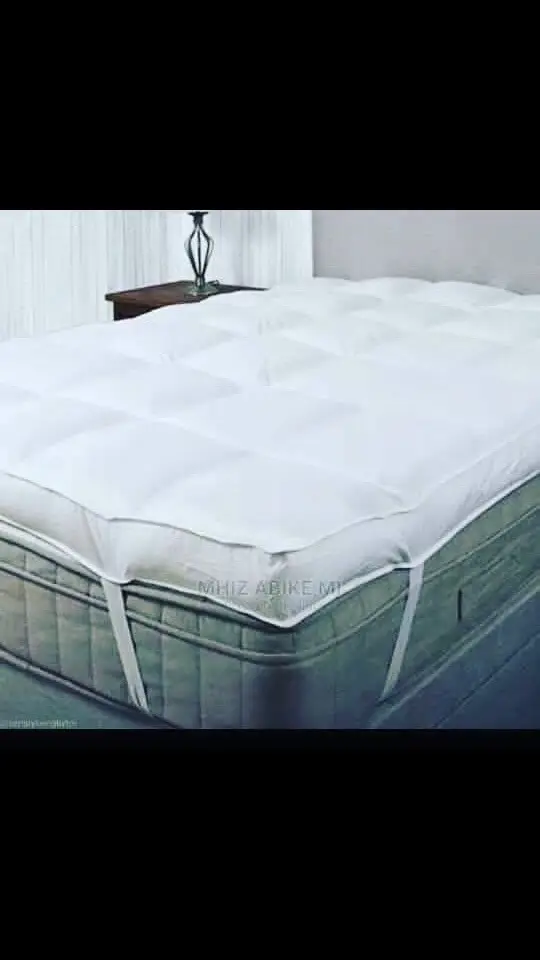 #loversofwhiteduvet #prinzycoolbedding #flupyduvet #fyp #beddinginterior #classicalwork #CELEBRATYTAILOR #wusemarket 